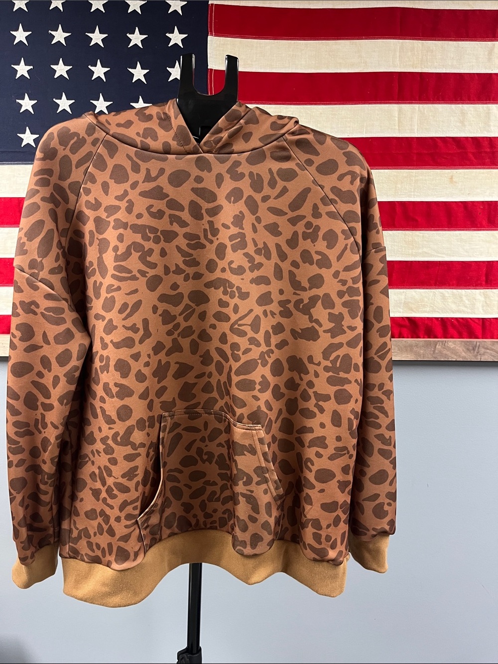 Women’s Brown Leopard-Print Hoodie Sweatshirt with Kangaroo Pocket